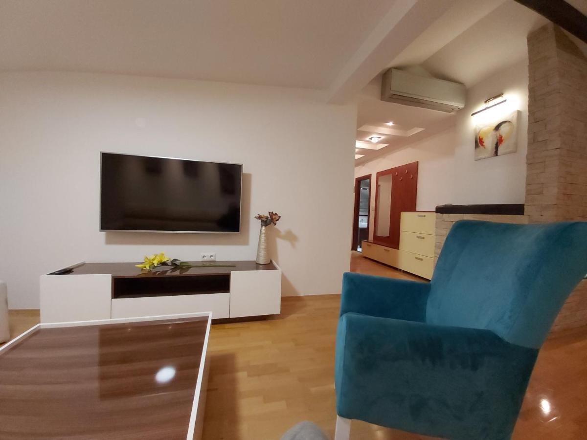 King Apartment Banja Luka Buitenkant foto